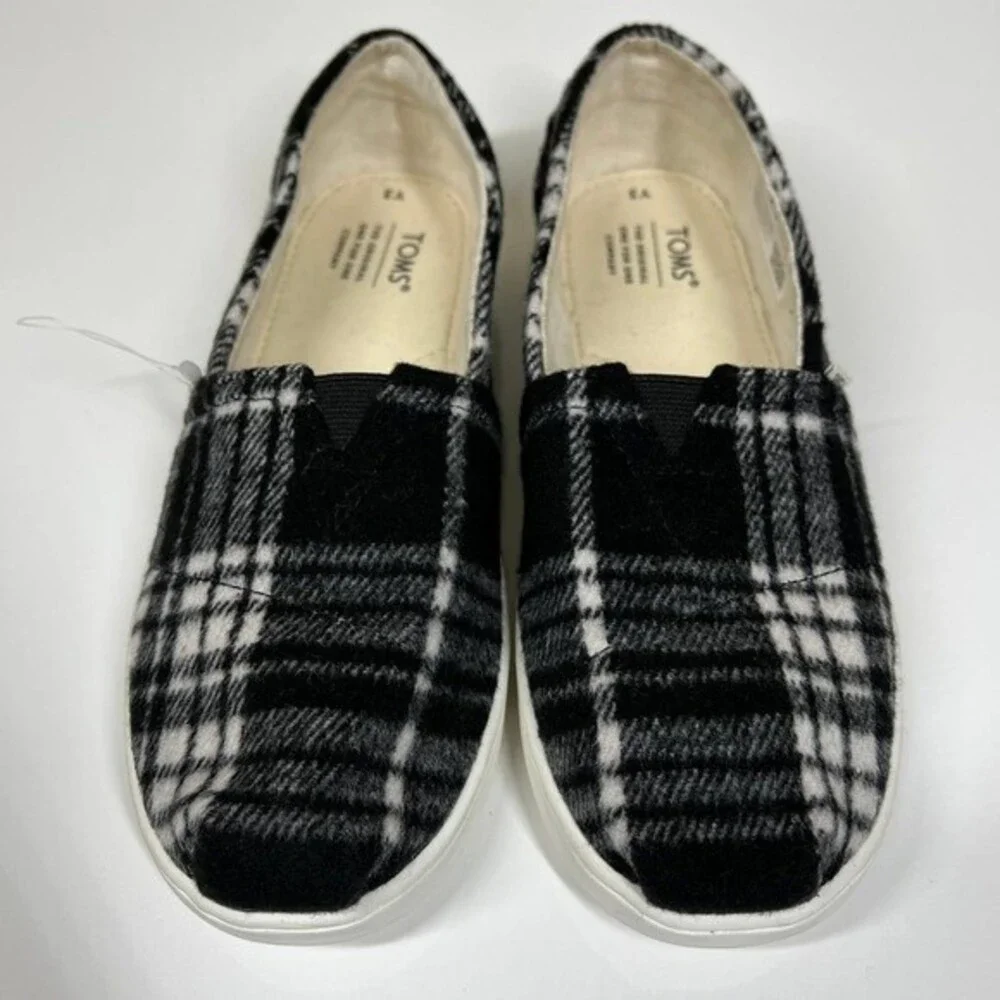 Toms black and white plaid slip on size Y3 Kid Junior US Y3